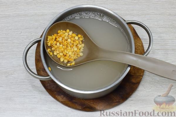 Гороховый суп с беконом